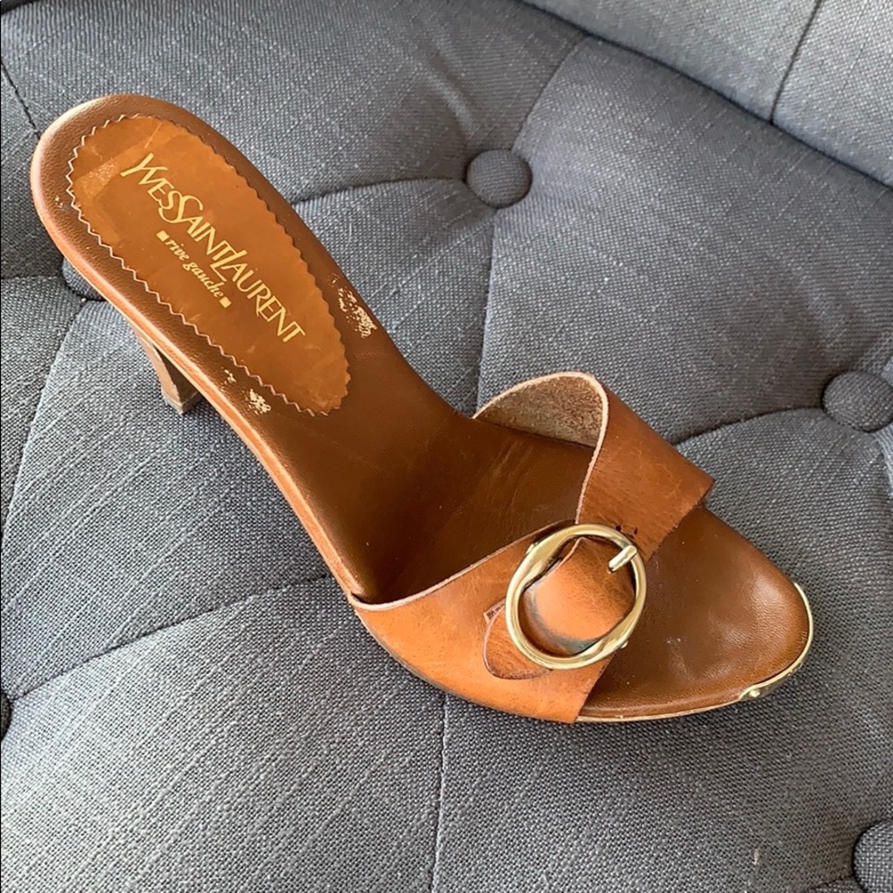 Yves Saint Laurent High heels